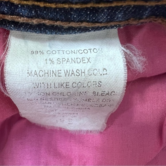 Y2K Vintage Playboy Denim Capris Button Detail Casual Denim Cropped Distressed - Picture 13 of 14